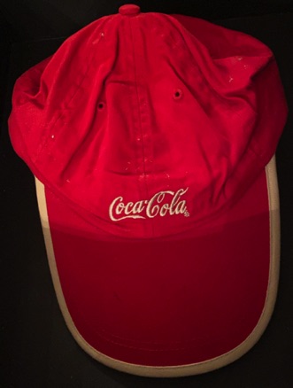 8660-2 € 4,00 coca cola petje rood met witte bies.jpeg